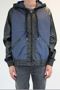 Two Tone Bomber