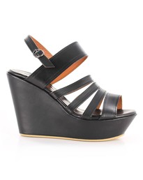 Amy-wedge-in-black-by-kathryn-wilson20130901-23908-13s44l0-0