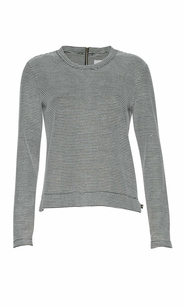 Static-longsleeve--220130906-7066-u1nep3-0