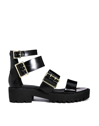 FREETOWN Chunky Flat Sandals